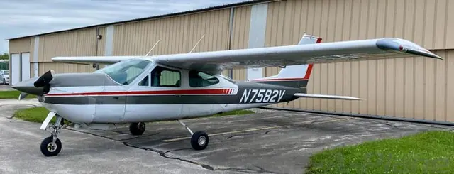 1976 Cessna 177RG (N7582V)