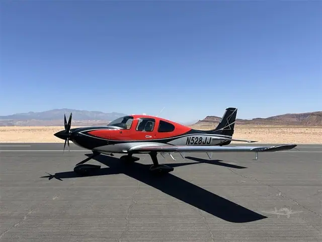 2020 Cirrus SR22-G6 Turbo (N528JJ)