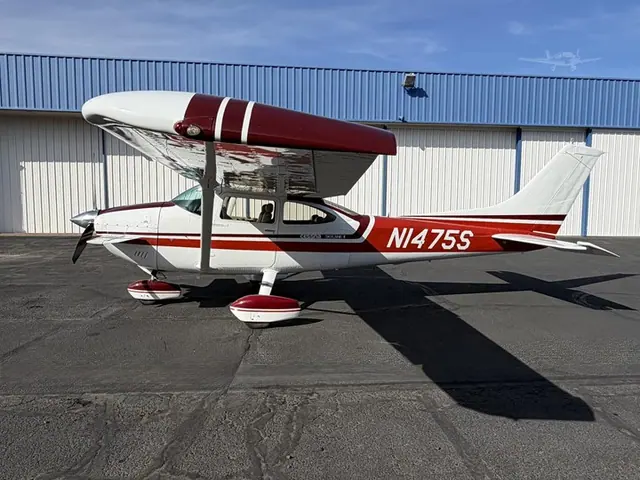 1976 Cessna 182P Skylane
