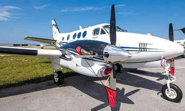 2005 Beechcraft King Air C90B