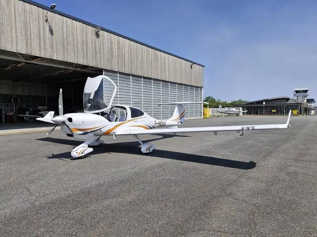 2003 Diamond DA40 Star NG Club