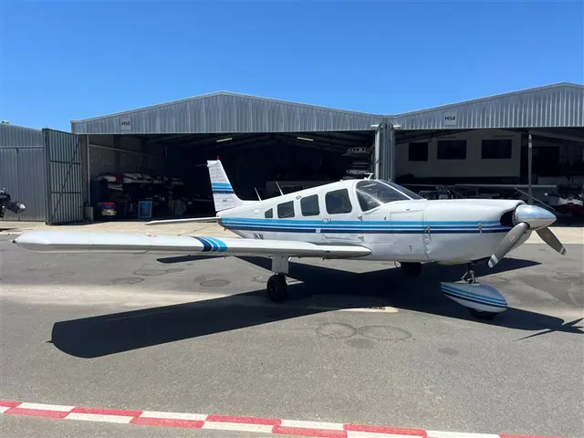 1979 Piper Cherokee 6