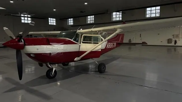 1986 Cessna U206G Stationair (N9957R)