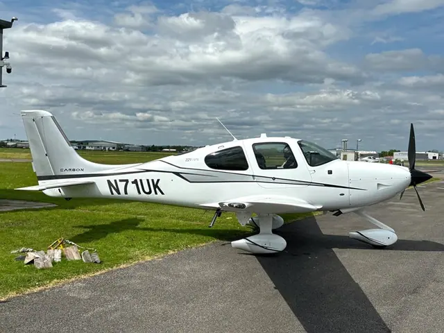 2015 Cirrus SR22-G5 Turbo (N71UK)