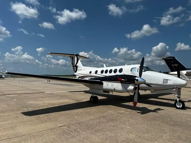 1986 Beechcraft King Air 300