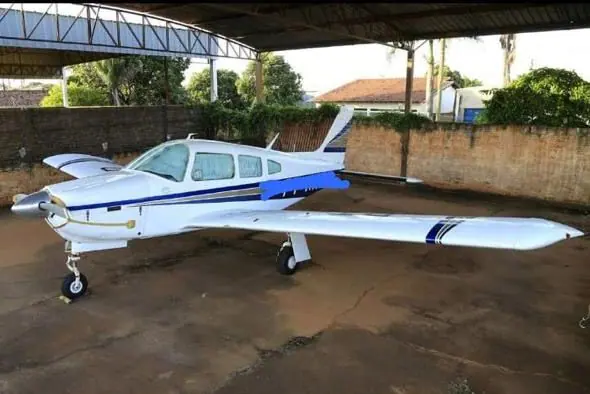 Piper Arrow PA-28R-200 1975