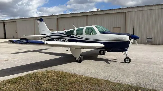 1974 Beechcraft F33A Bonanza