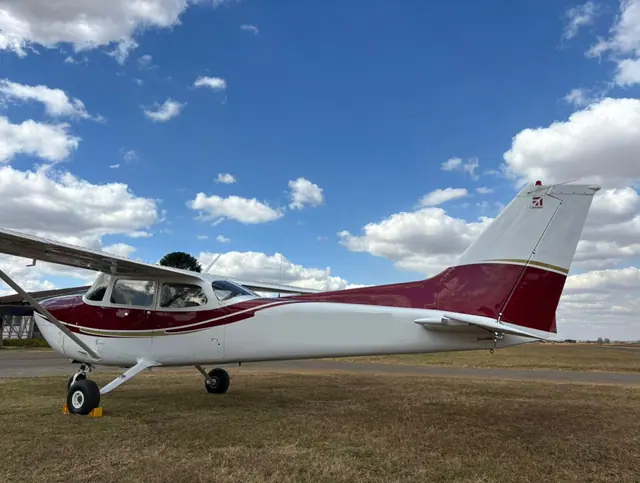 1977 Cessna FR172K in South Africa