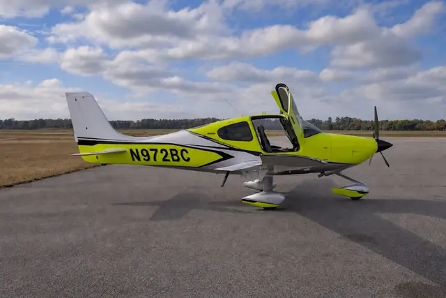 2025 Cirrus SR20 G7+ (N972BC)