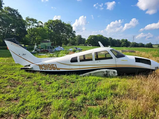 Cessna 310 Airplane Fuselage and Wings