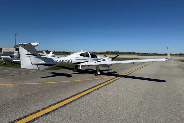 2004 DA 42