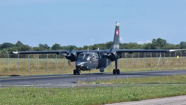 1976 Avions Fairey Britten-Norman BN-2A Defender