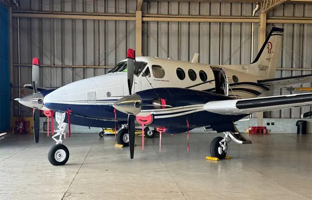 Beechcraft King Air C90 1975