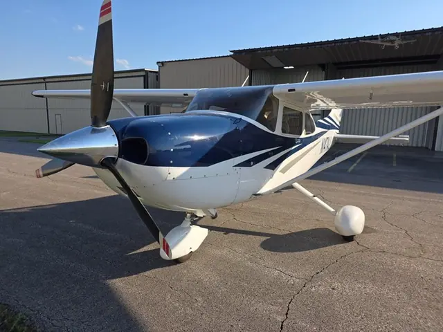 2006 Cessna Turbo 182T Skylane