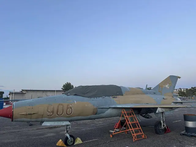 1986 Mikoyan MiG-21 UM