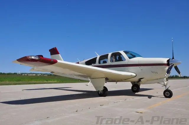 1978 Beechcraft F33A Bonanza