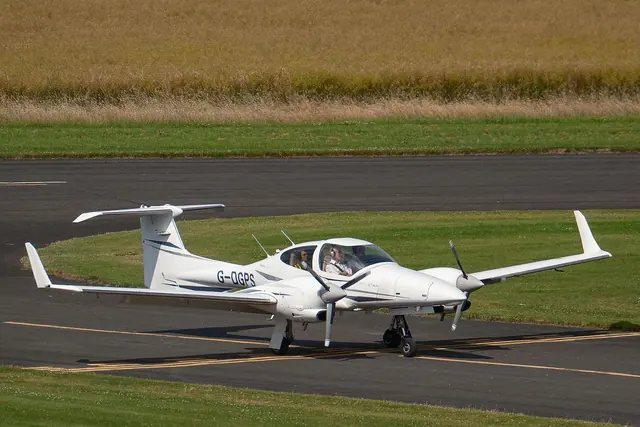 2006 Diamond DA42 Platinum