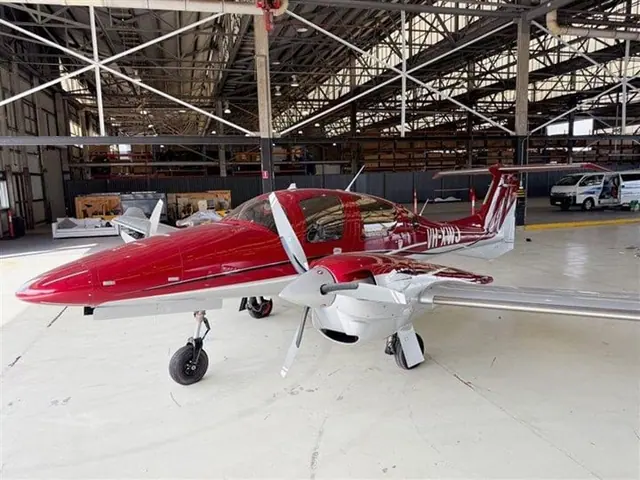2022 Diamond DA62