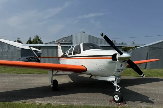 1964 Beechcraft Debonair 33