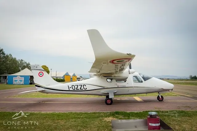 2017 Tecnam P2006T