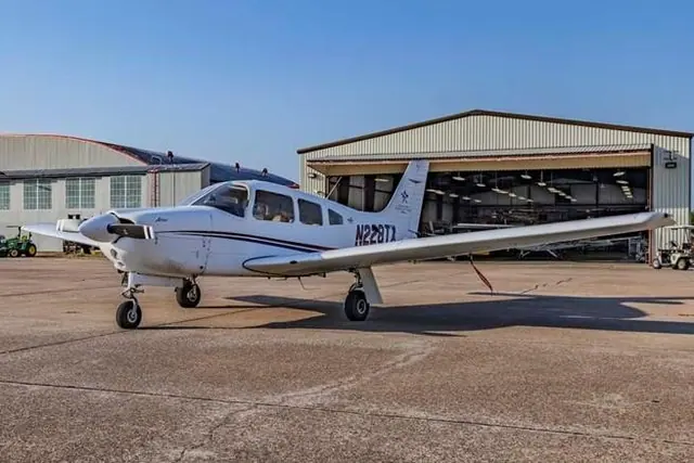 2007 Piper Arrow III