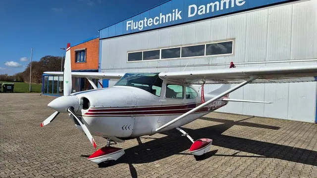 1966 Cessna 182 J