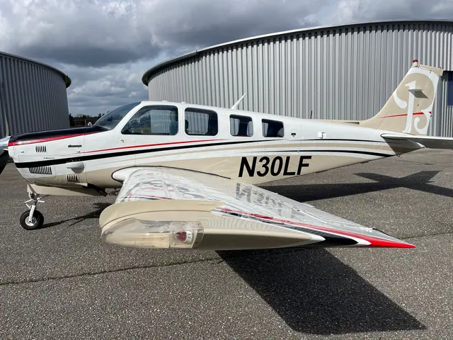 1980 Beechcraft 36 Bonanza Turbo GI275