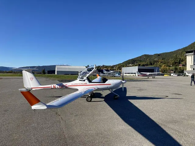 2009 Diamond HK36 Super Dimona aerotow