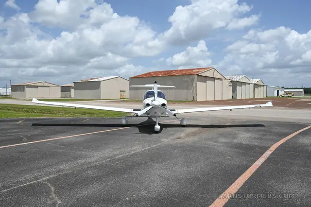 9 GPH 2003 Diamond DA40