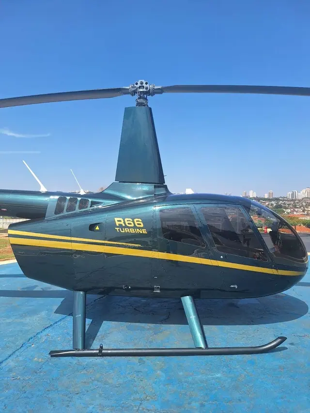 Robinson R66 2013