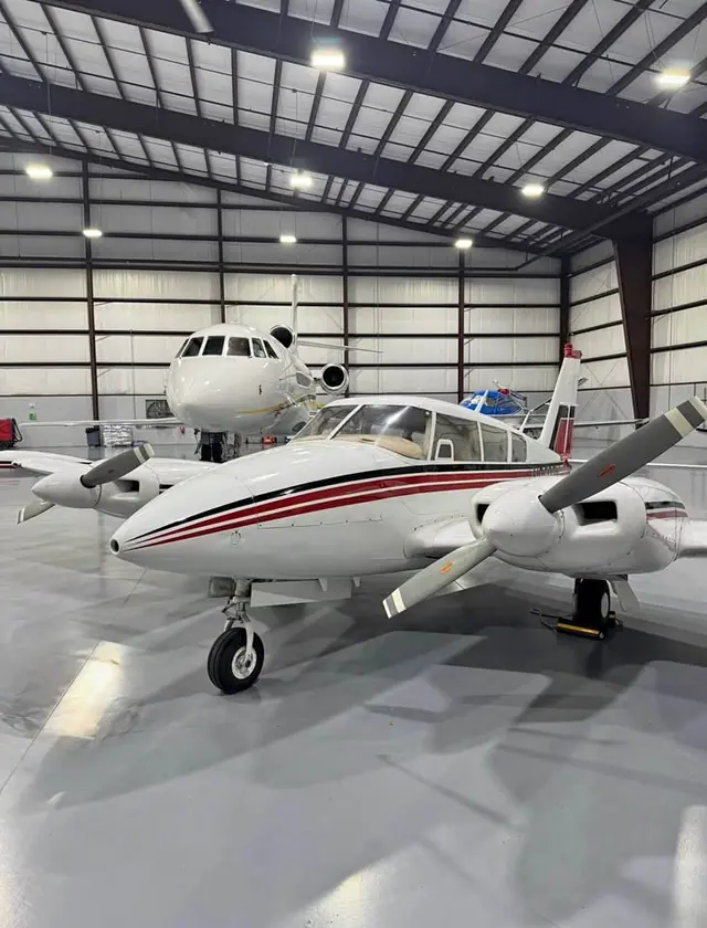 1967 Piper Twin Comanche PA-30B