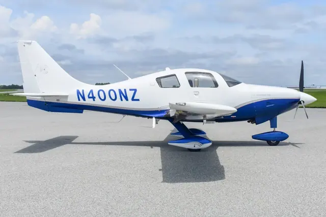 2006 Columbia 400 (N400NZ)