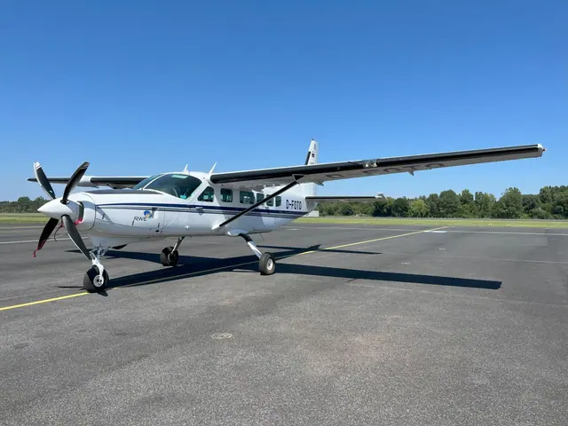 1990 Cessna 208 Caravan, Cargomaster