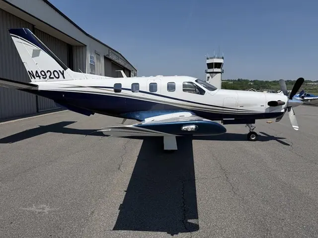 2000 Daher TBM 700B