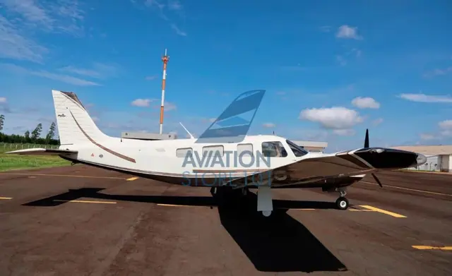 Piper Saratoga II TC PA-32R-301T – Year 2006 – 1,810 H.T.