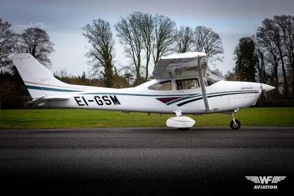1998 Cessna 182S Skylane (EI-GSM)