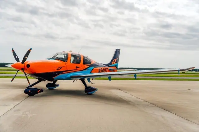 2023 Cirrus SR22-G6 Turbo (N54DT)