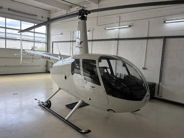2000 Robinson R-44 Raven