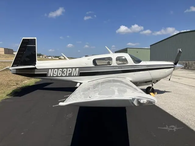 1988 Mooney M20K 252TSE