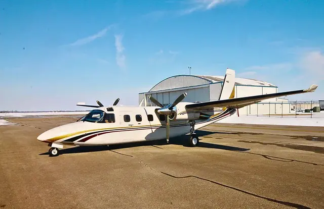 1981 Twin Commander 1000