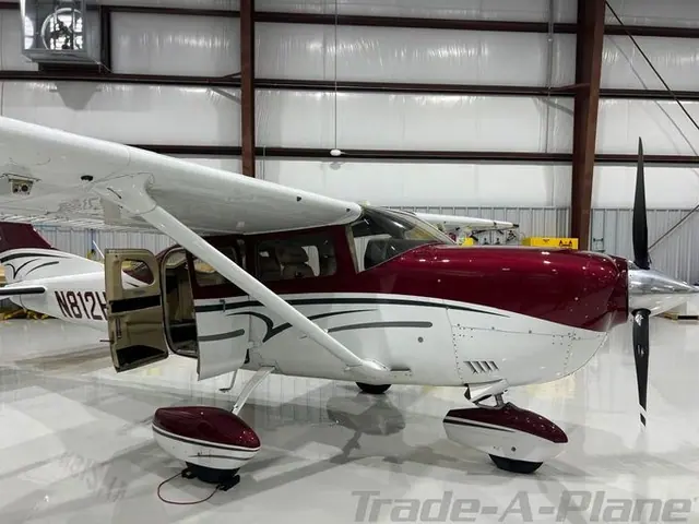 2013 Cessna 206H Stationair