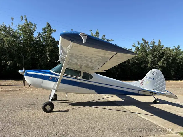 Cessna 170B 1953 639 Smoh