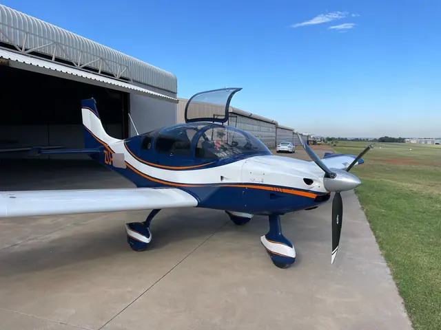 2013 Airplane Factory Sling 4