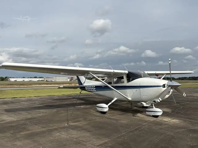 1975 Cessna 182P Skylane