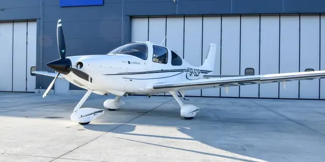 2010 Cirrus SR22 G3