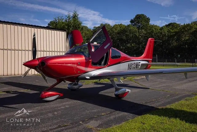 2024 Cirrus SR22-G7 (N813MF)