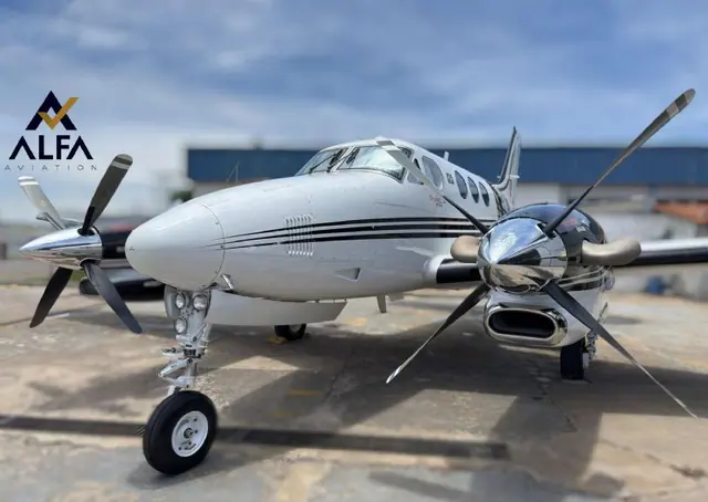 Beechcraft King Air C90B 2003