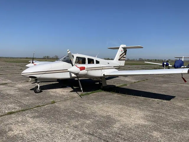 1981 Piper PA-44-180T Turbo Seminole