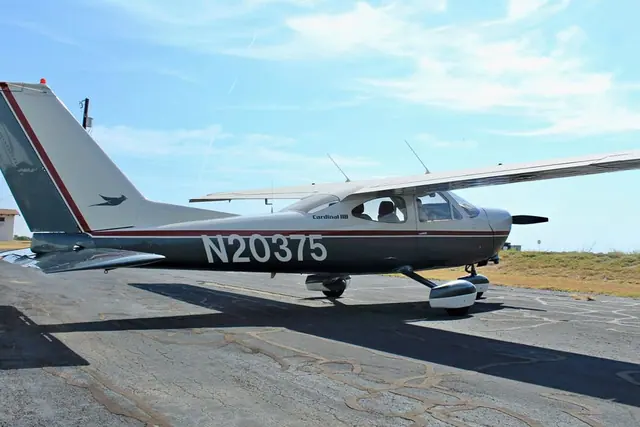 1977 Cessna Cardinal 177B