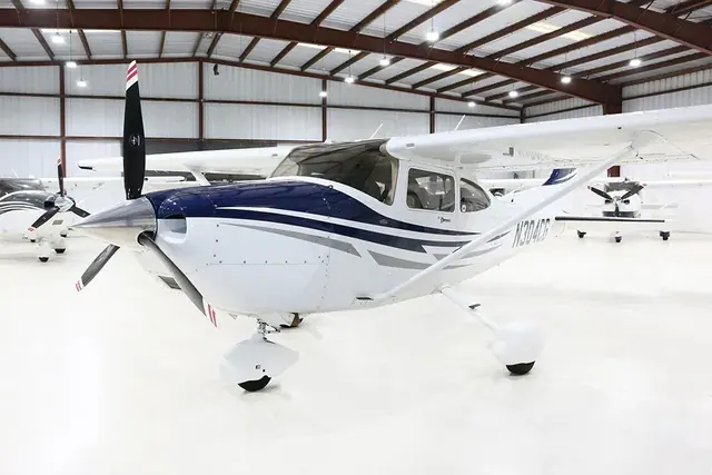 2005 Cessna T182